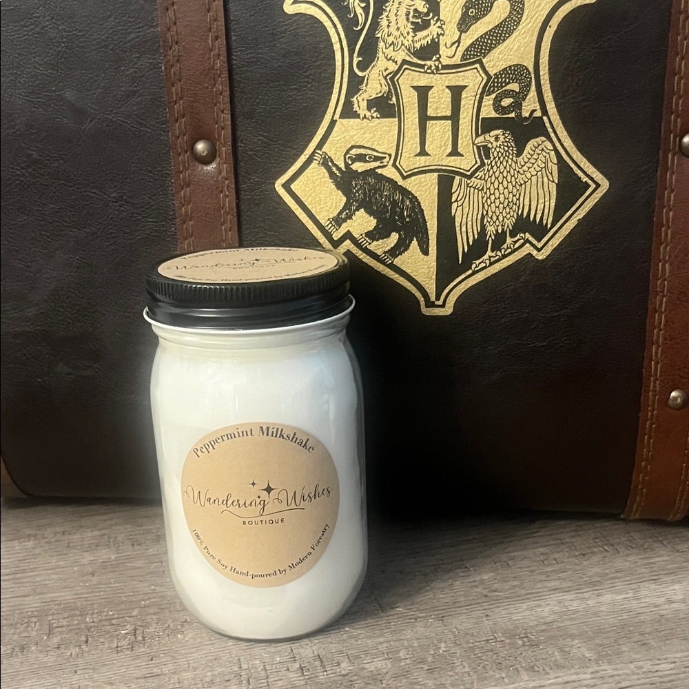 Peppermint Milkshake Scented 100% Soy Candle